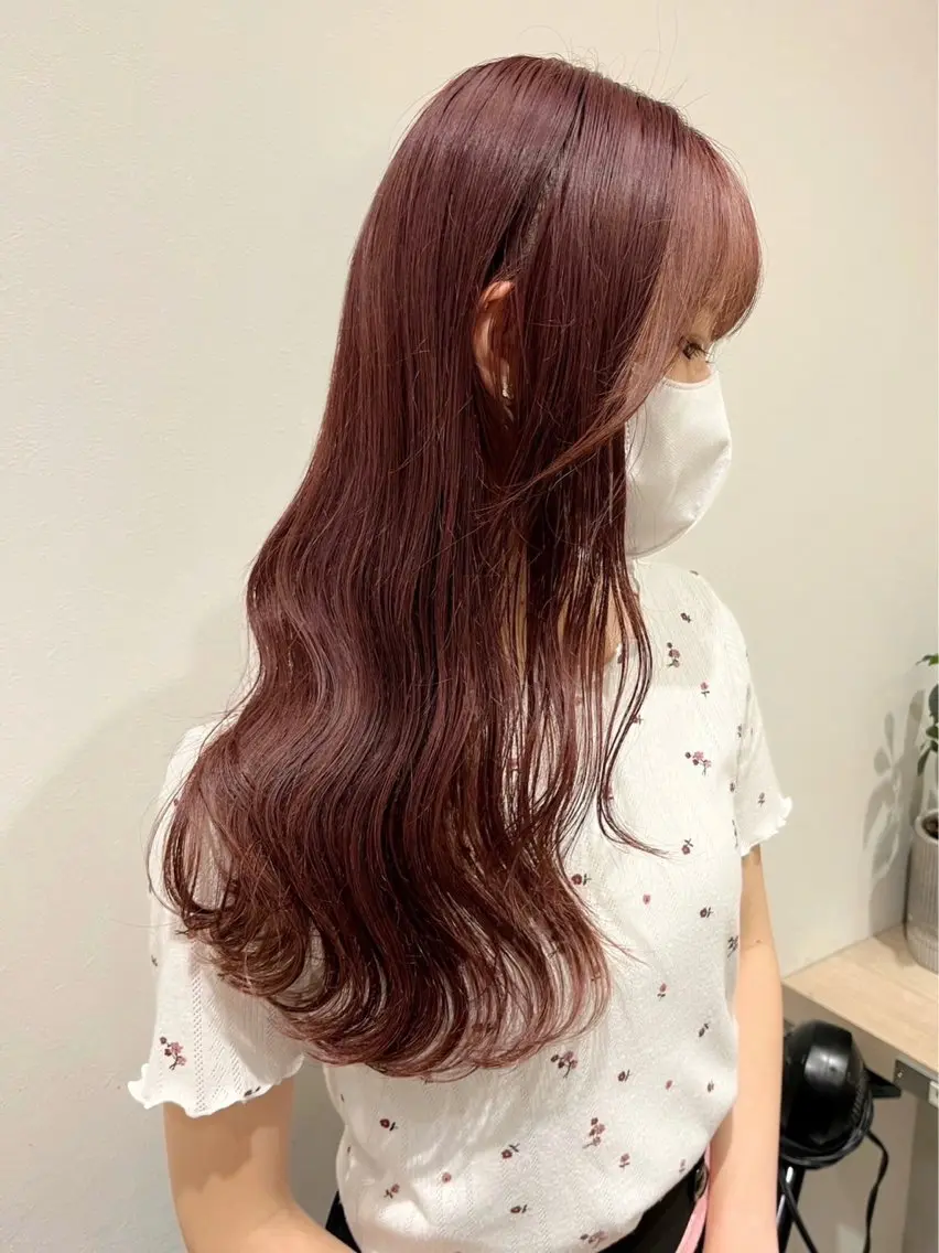 ロング カラー カシス ピンクカラー 菊地 翔太のヘアスタイル