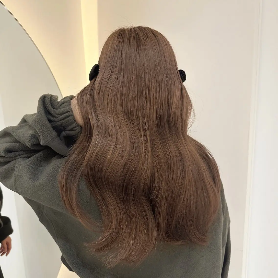 ロング カラー ヘアアレンジ 透明感カラー🩵 レイヤーカットYUIのヘアスタイル