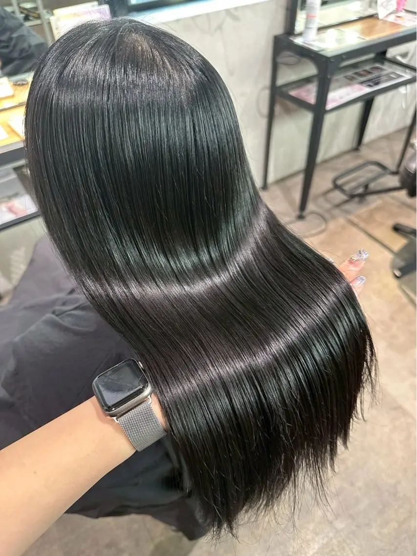 【学割U24】 ⭐️就活生オススメ⭐️黒染めを使わないトーンダウンカラーの写真