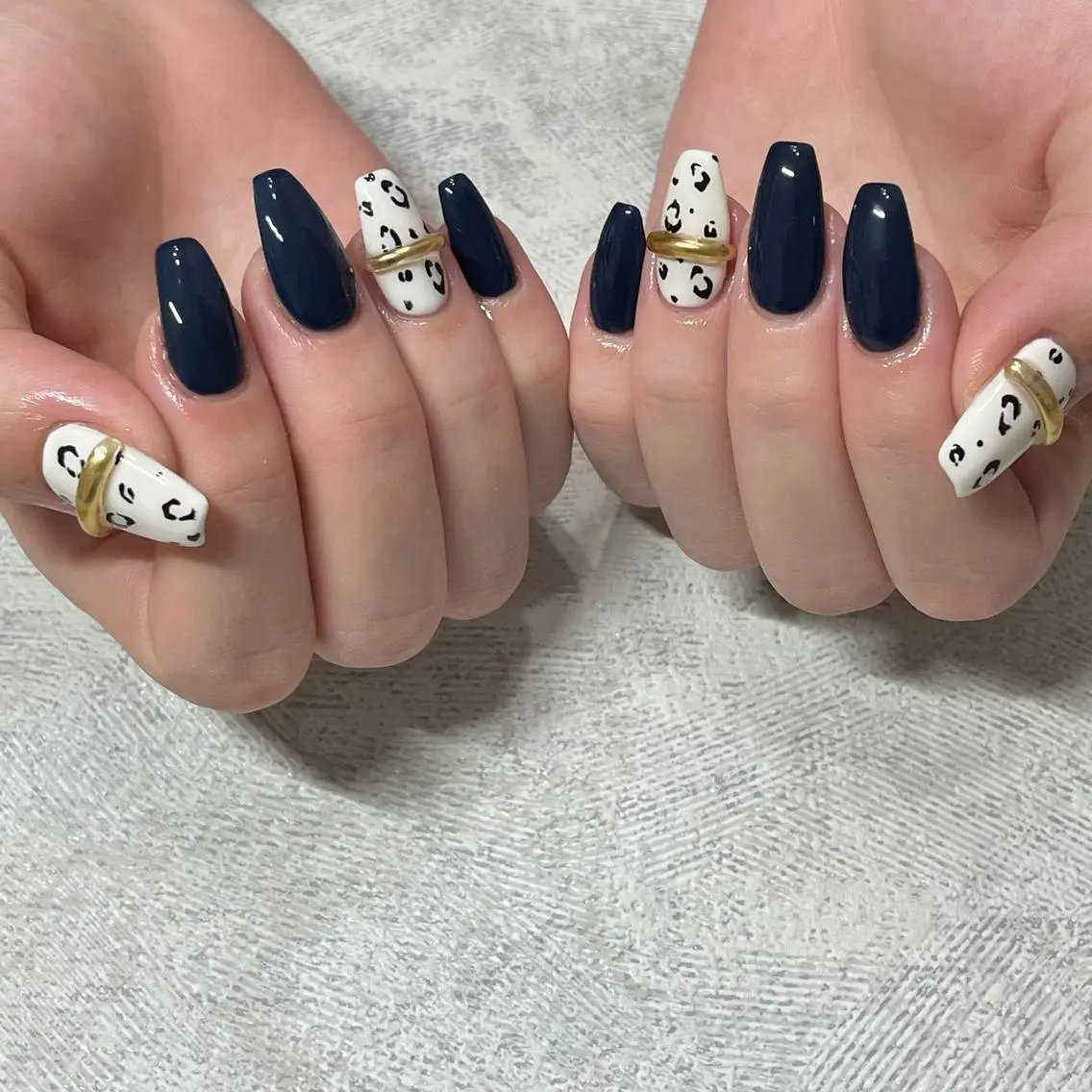 ワンカラー4本アートやり放題💙オフケア込みの写真