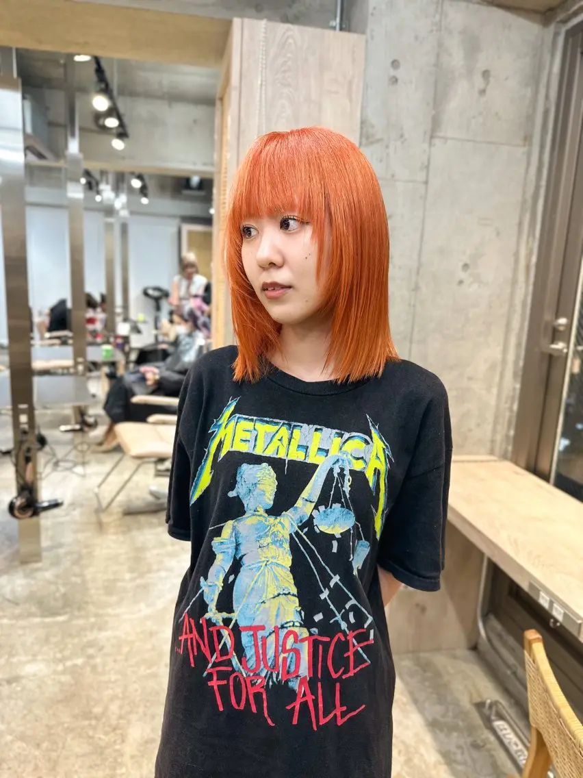 ショート カラー ネイル マツエク・マツパ アイブロウ オレンジ 眉カラー カラーマツエク オレンジ ハイライト🌟/ ボブ/豊田のヘアスタイル