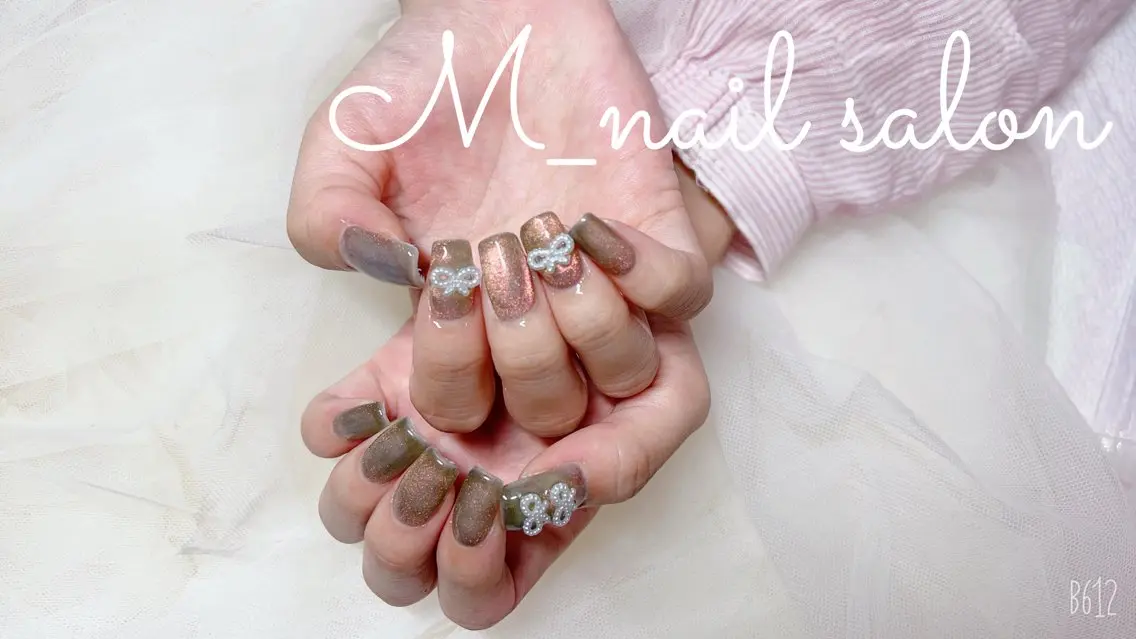 ネイル マグネットネイル M_ nail salonのネイルデザイン