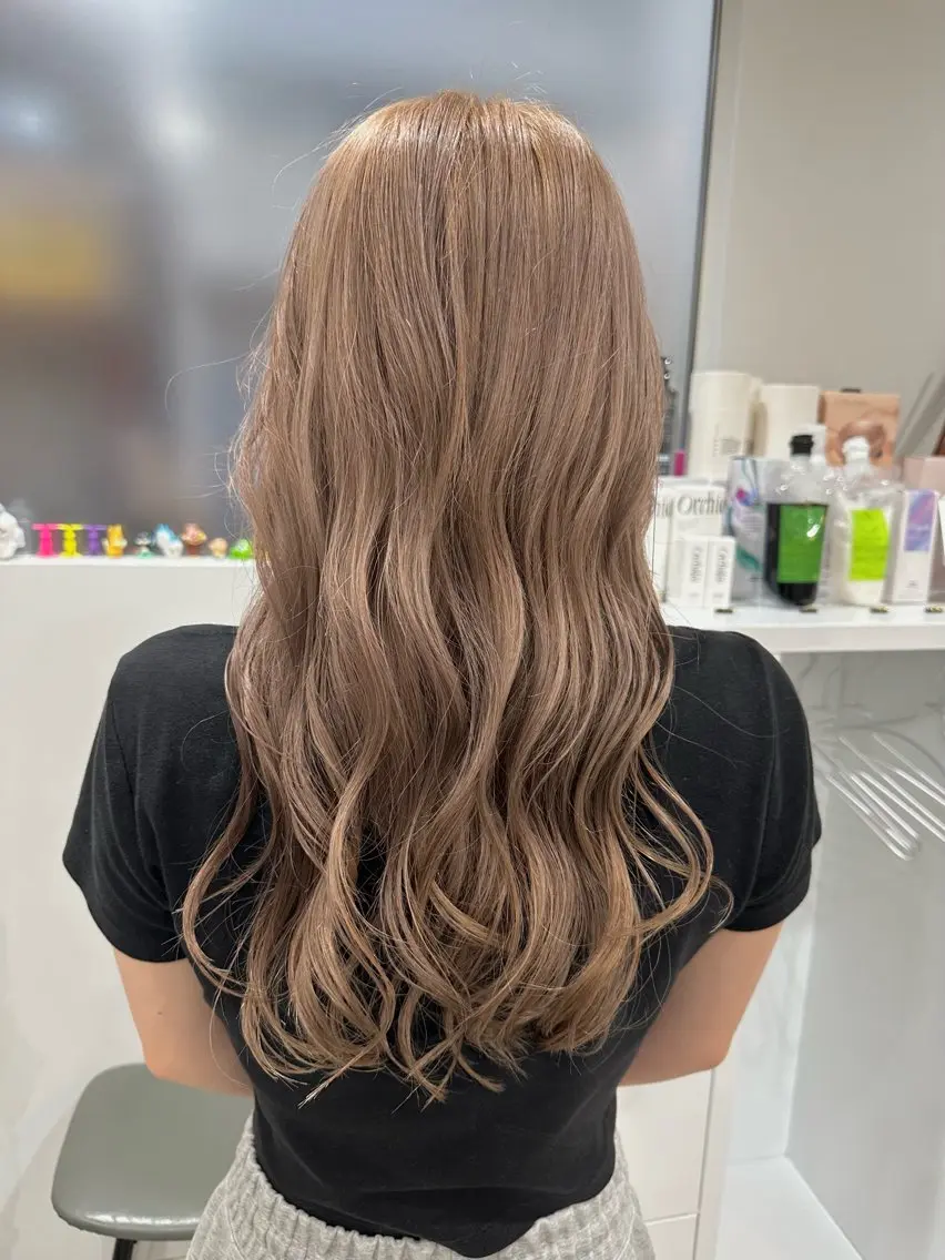 ロング カット ヘアカラー トリートメント 💜透明感カラー🌈 /森絵美莉⛄️❄️のヘアスタイル