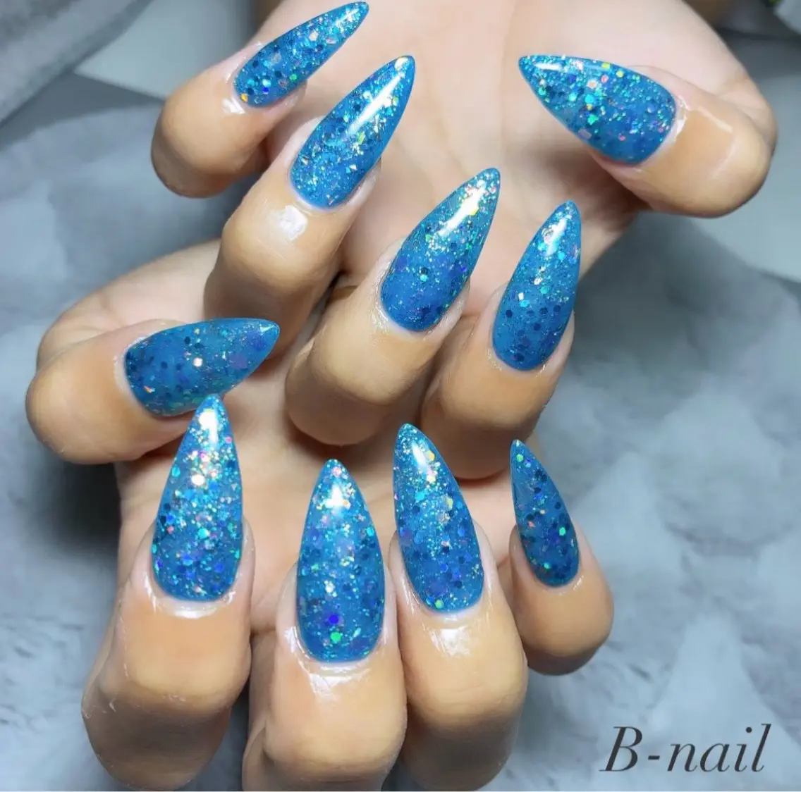 ネイル ハンドネイル B- nailのネイルデザイン