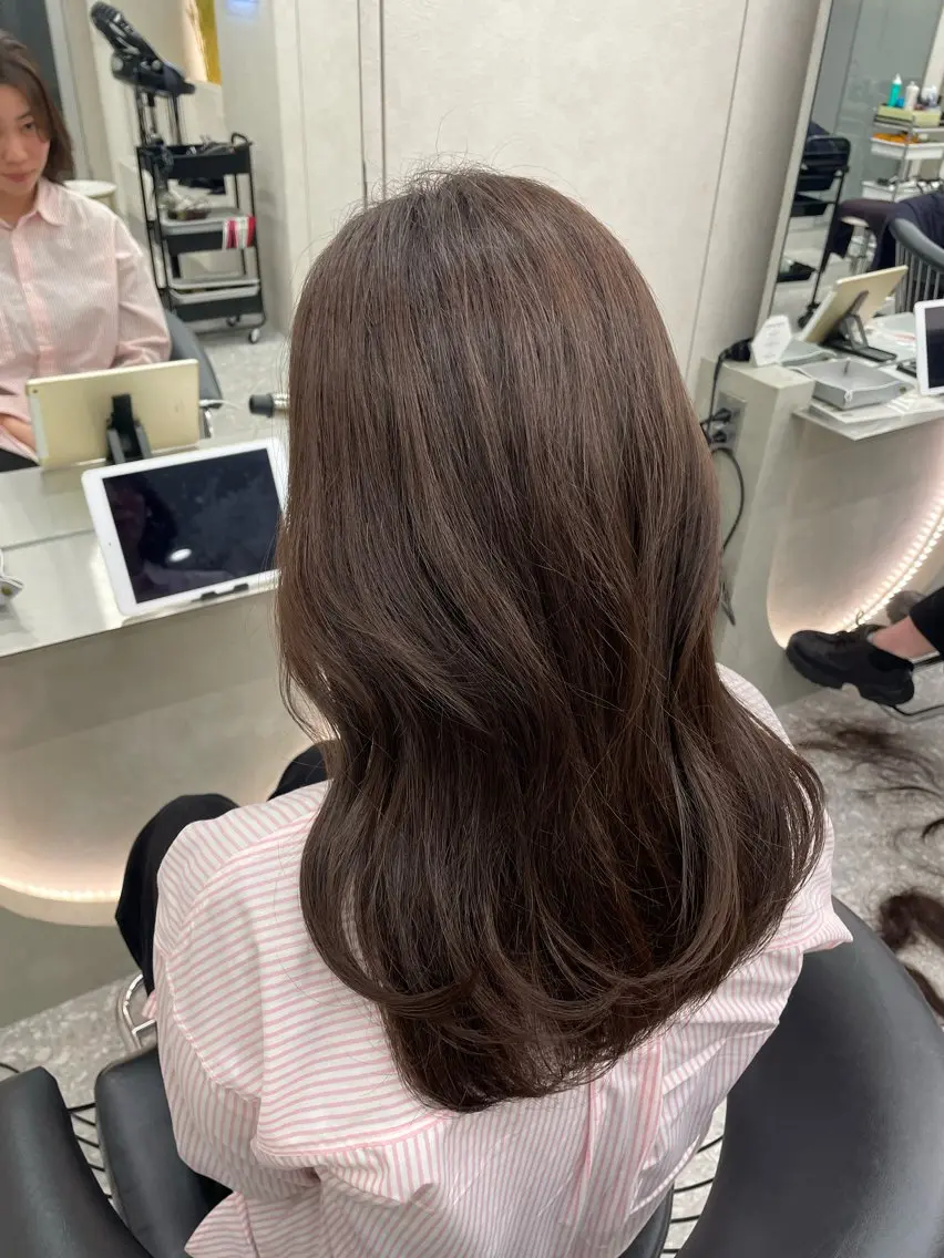 ロング カラー ヘアアレンジ ベージュカラー ブリーチ ブリーチなしカラー 似合わせカラー× ウルフカット/ホマレのヘアスタイル