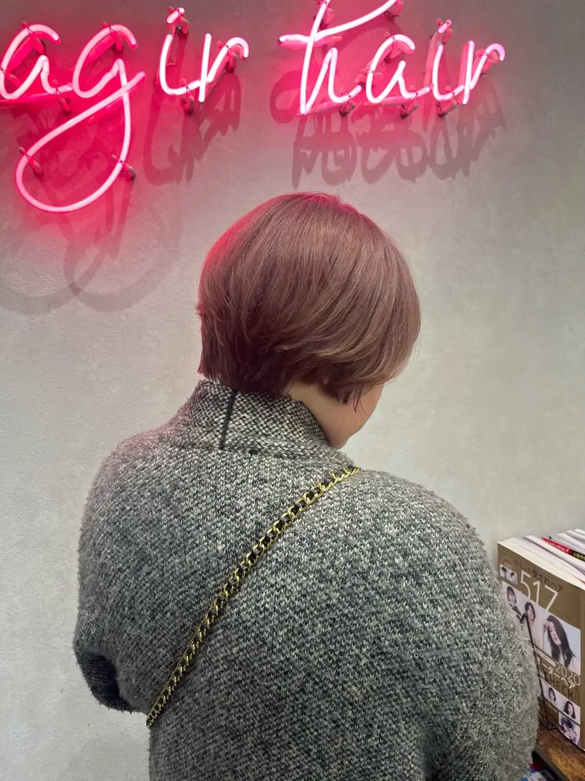 ショート カラー カット ヘアカラー 🪽髪質改善矯正 🤍MIU🤍のヘアスタイル