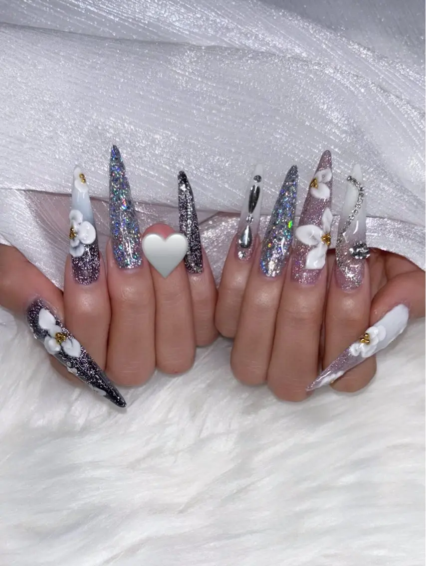 ネイル ハンドネイル フットネイル POLISH サナのネイルデザイン