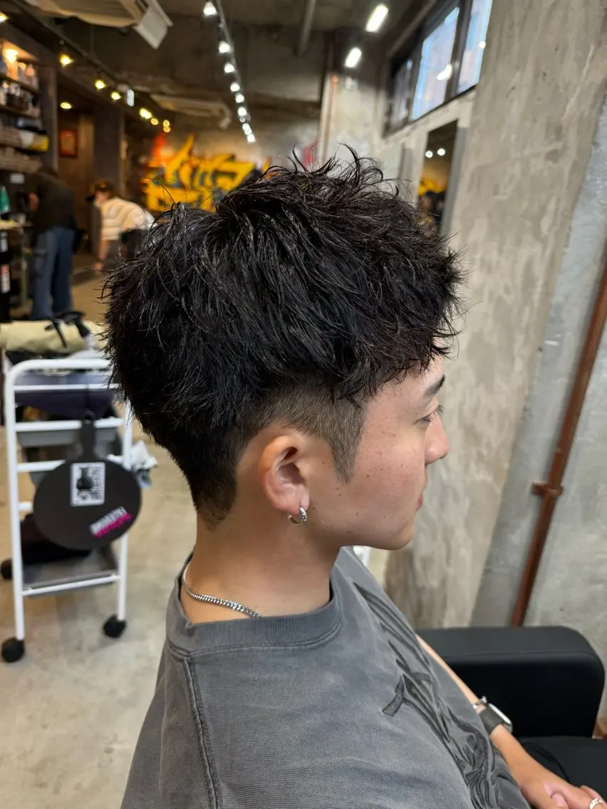 ショート パーマ メンズ メンズパーマ ショートヘア 【モデル大募集🔥】 kearny錦糸町のヘアスタイル