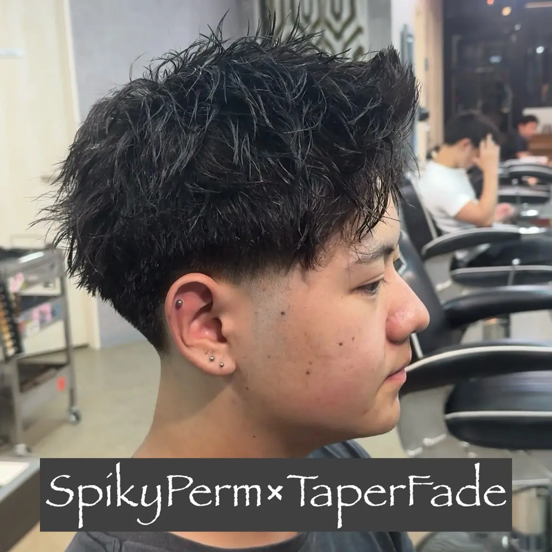 ショート パーマ ヘアアレンジ メンズ MENIN メンズ サロン　望月　涼太のヘアスタイル