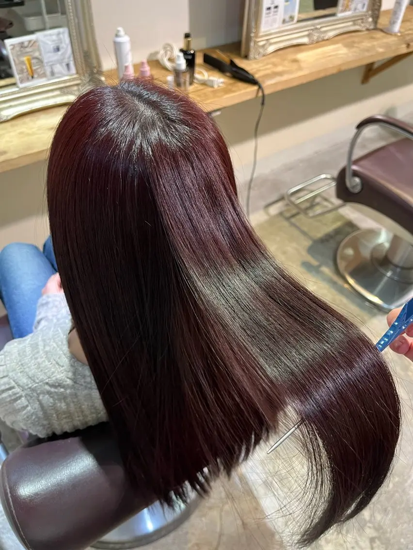 ロング カラー 髪質改善 トリートメント ヘアカラー トリートメント フェザーパーマ🌙 毛流れ yuzukiのヘアスタイル