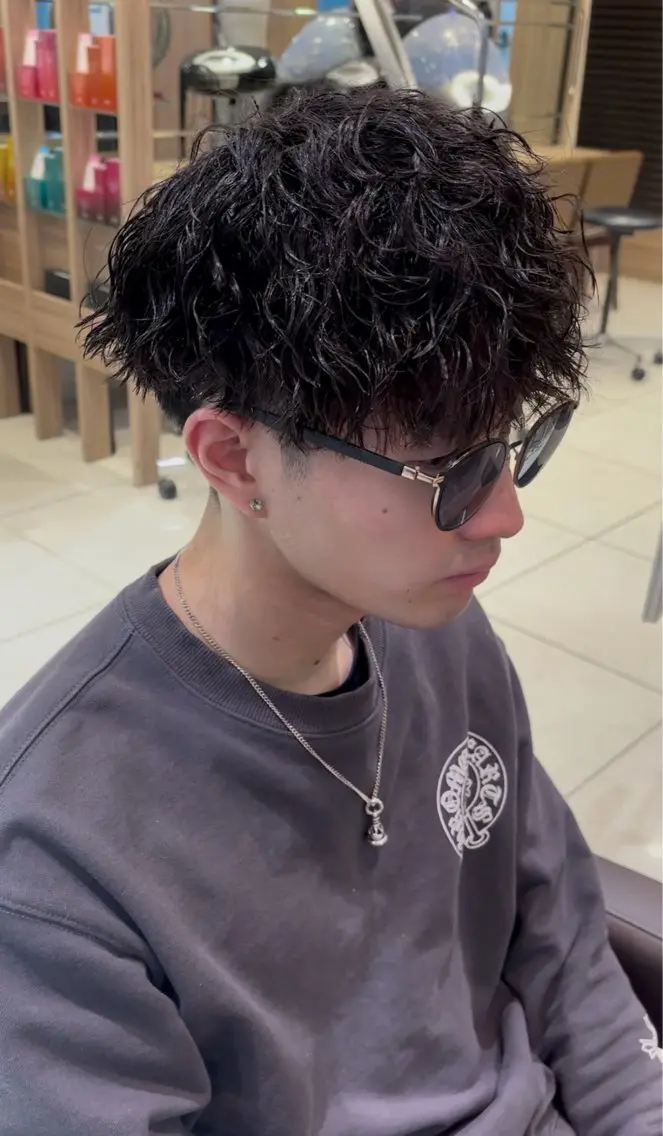 パーマ メンズ メンズパーマ ツイストスパイラルパーマ スパイラルパーマ カルマ・ニュアンス/ 縮毛/レイヤーaoiのヘアスタイル