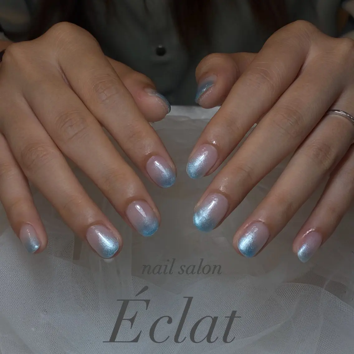 ネイル ブルー ラメ(グリッター) ラメグラデーション ハンドネイル nail salon Éclatのネイルデザイン