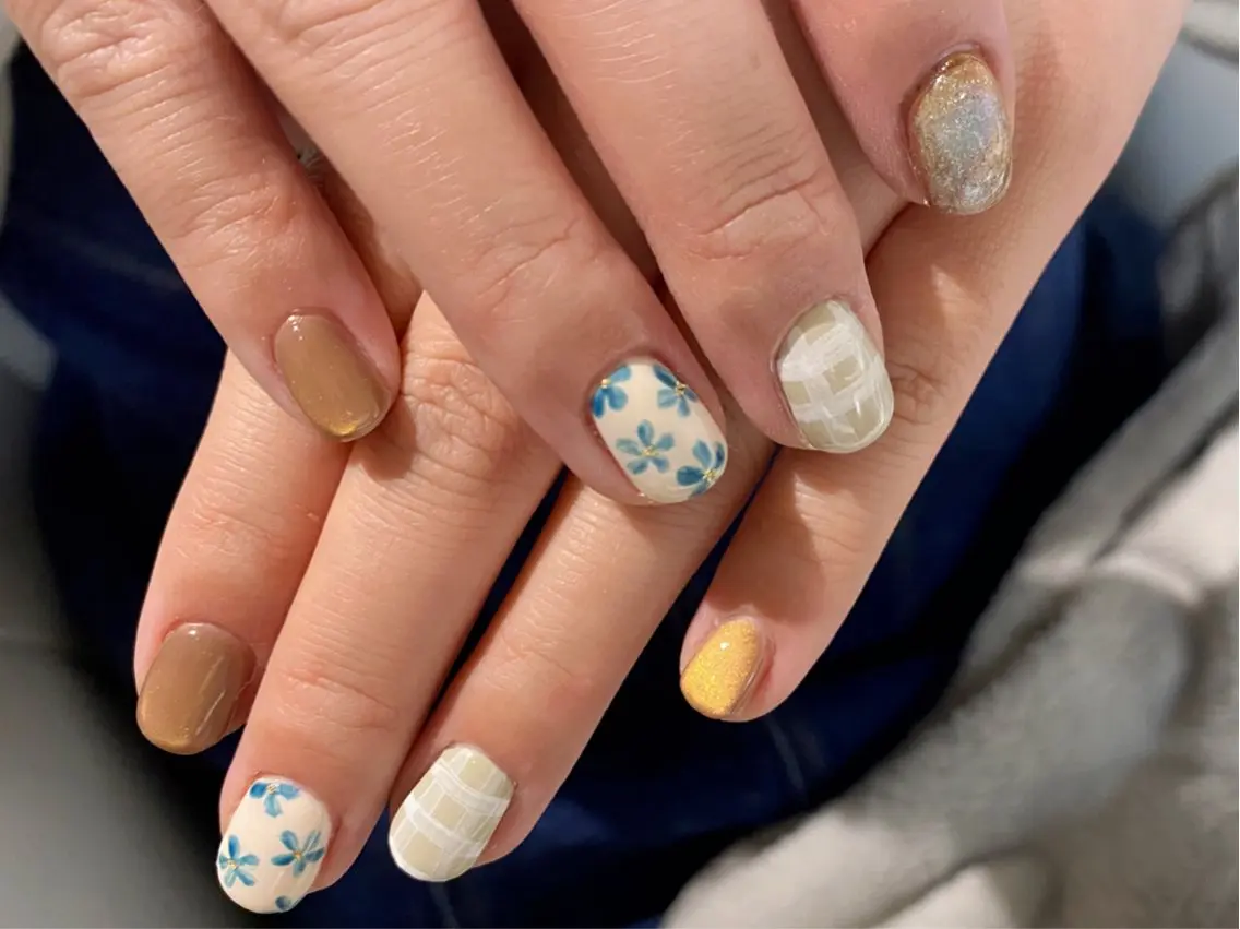 ネイル アートネイル マグネットネイル nailsalon Única　ウニカのネイルデザイン