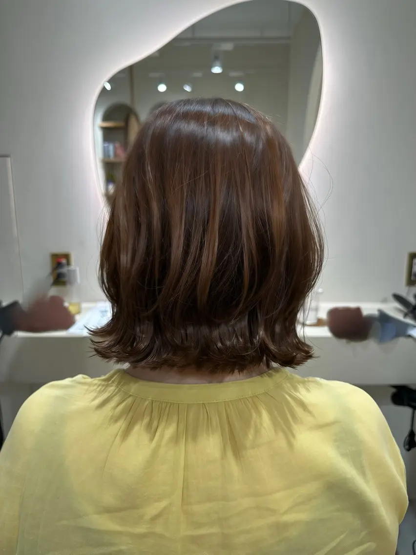 ショート ボブレイヤー ボブ くびれヘア くびれレイヤー レイヤーカット 上野 秀のヘアスタイル