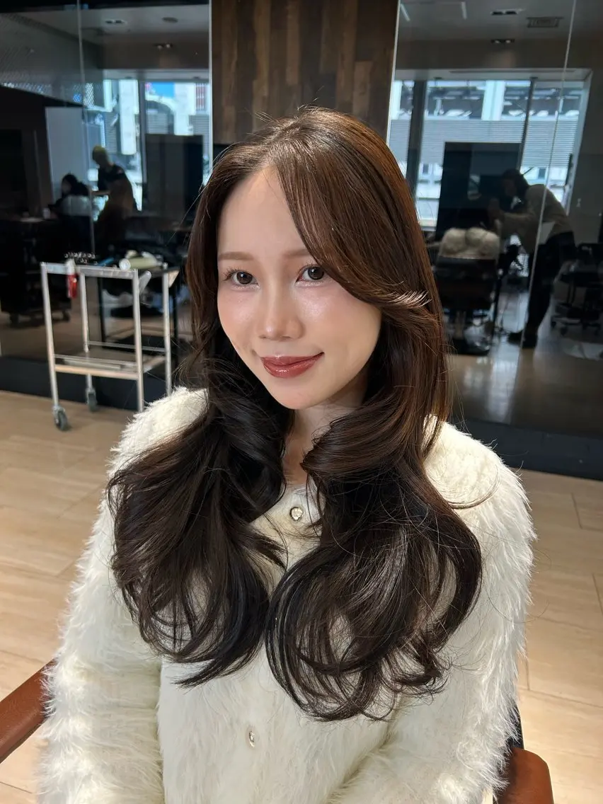 ロング カット ヘアカラー トリートメント 🎀大竹美侑/顔まわ りカット/レイヤーのヘアスタイル