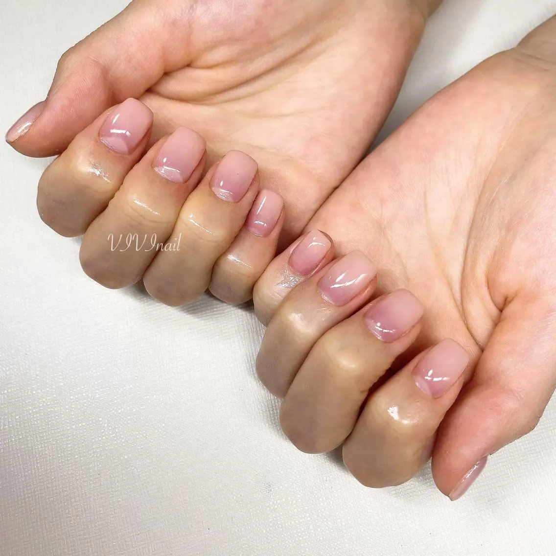 ネイル シンプルネイル ハンドネイル vivi nailのネイルデザイン