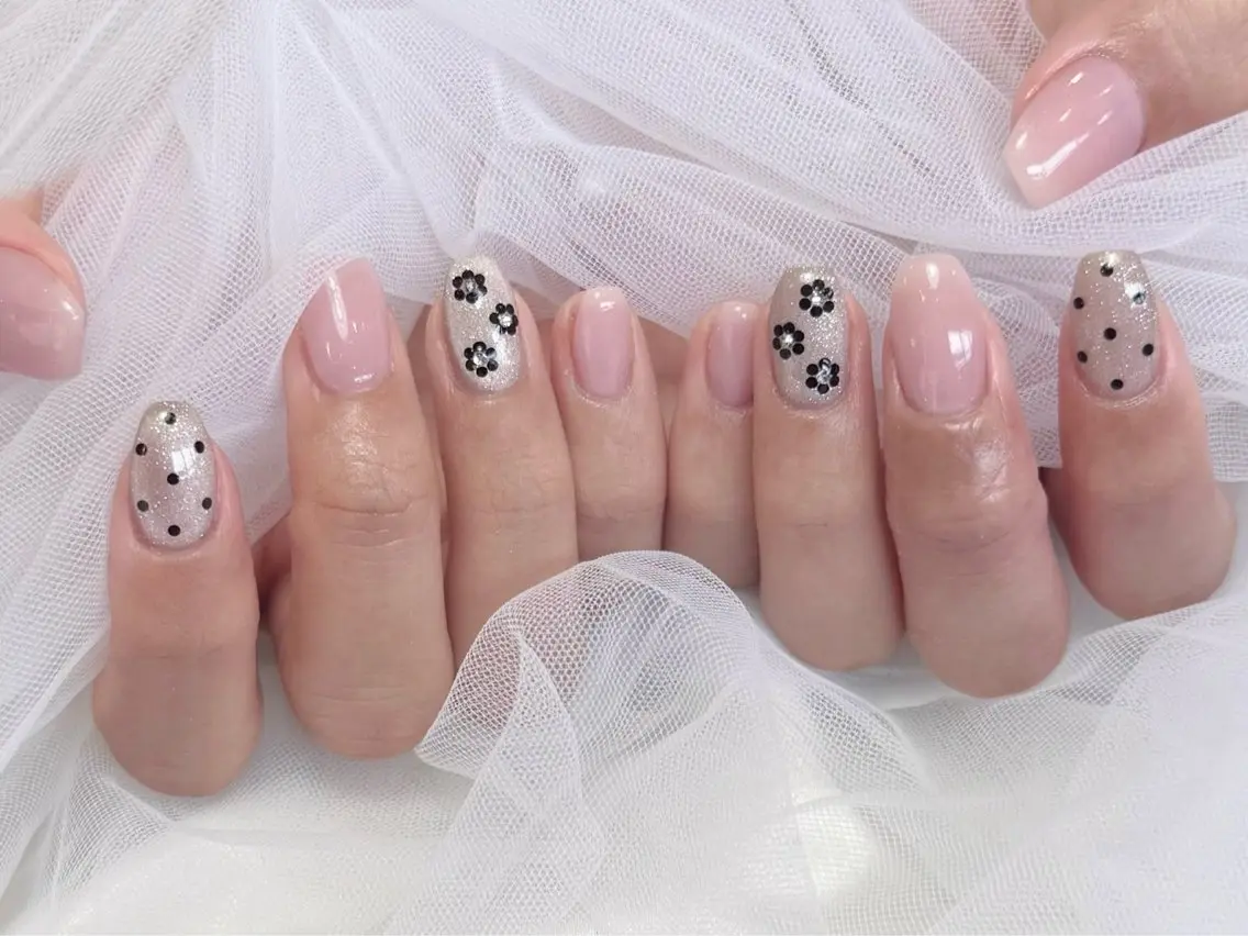 ネイル シンプルネイル ハンドネイル MyFairLady nayaのネイルデザイン