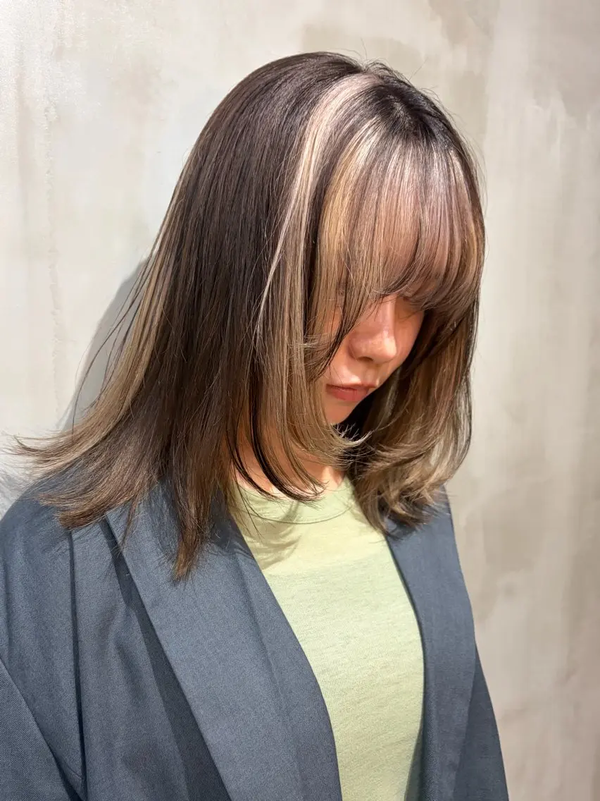 ミディアム カラー デザインカラー qpula misuzuのヘアスタイル