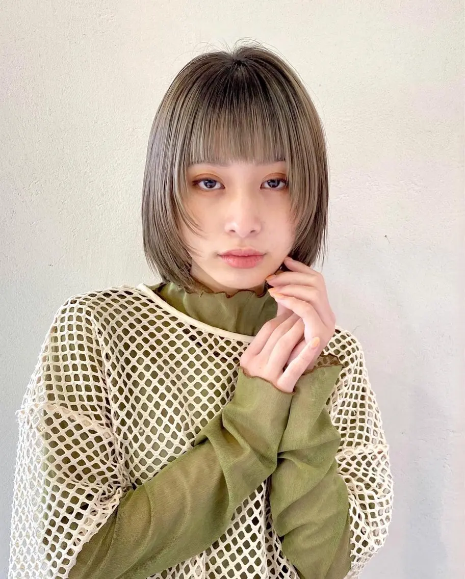 顔まわりの似合わせカット＋艶カラー＋お得な3stepトリートメント✨🌱の写真