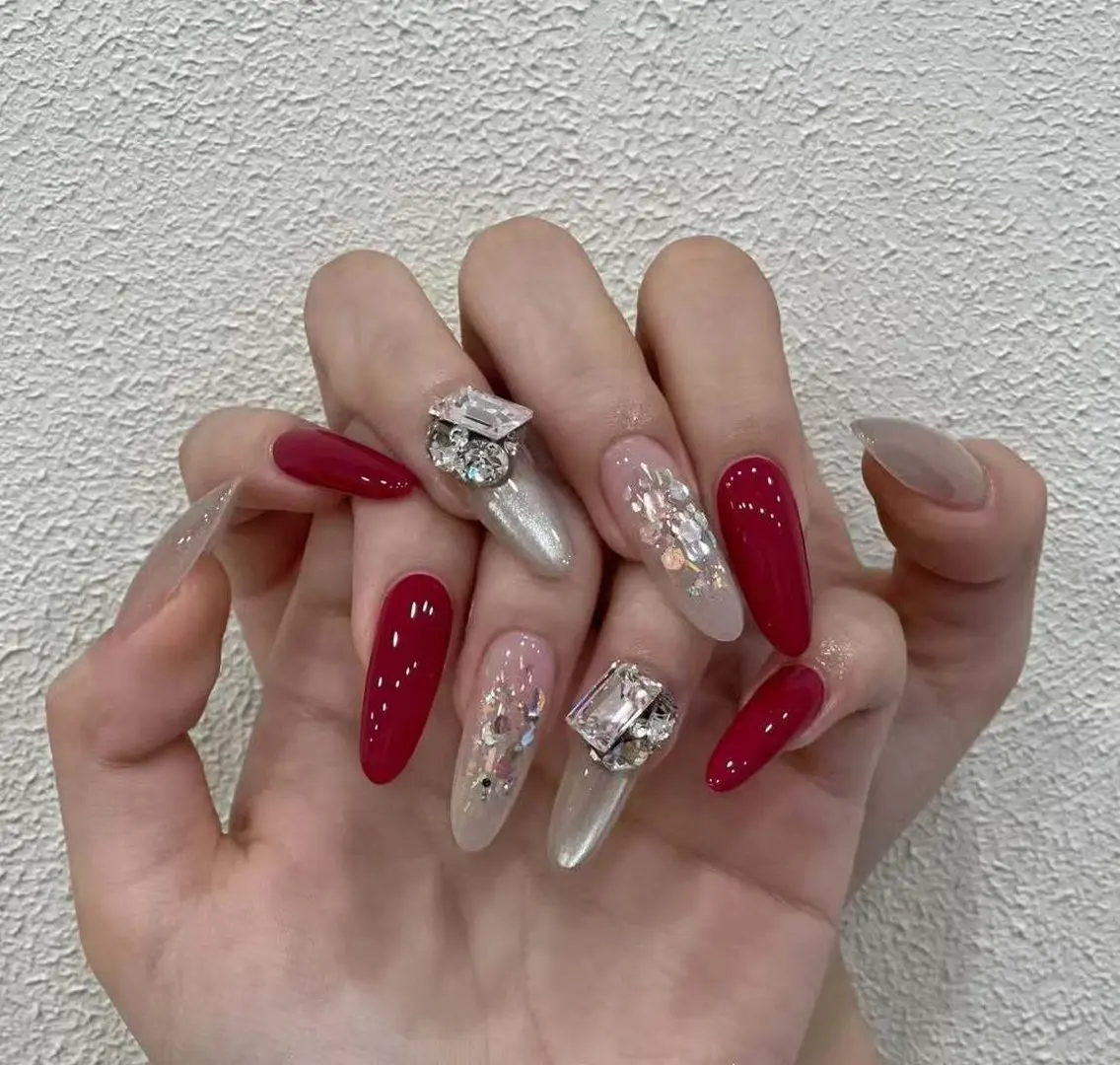 ネイル オーロラネイル フラワーネイル フットネイル フレンチネイル ジェルネイル ハンドネイル BabyYouMi nailのネイルデザイン