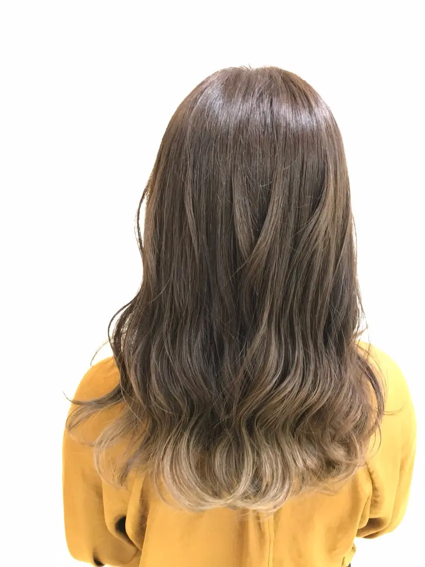 ロング カラー 髪質改善/小顔カット 中山賢人のヘアスタイル