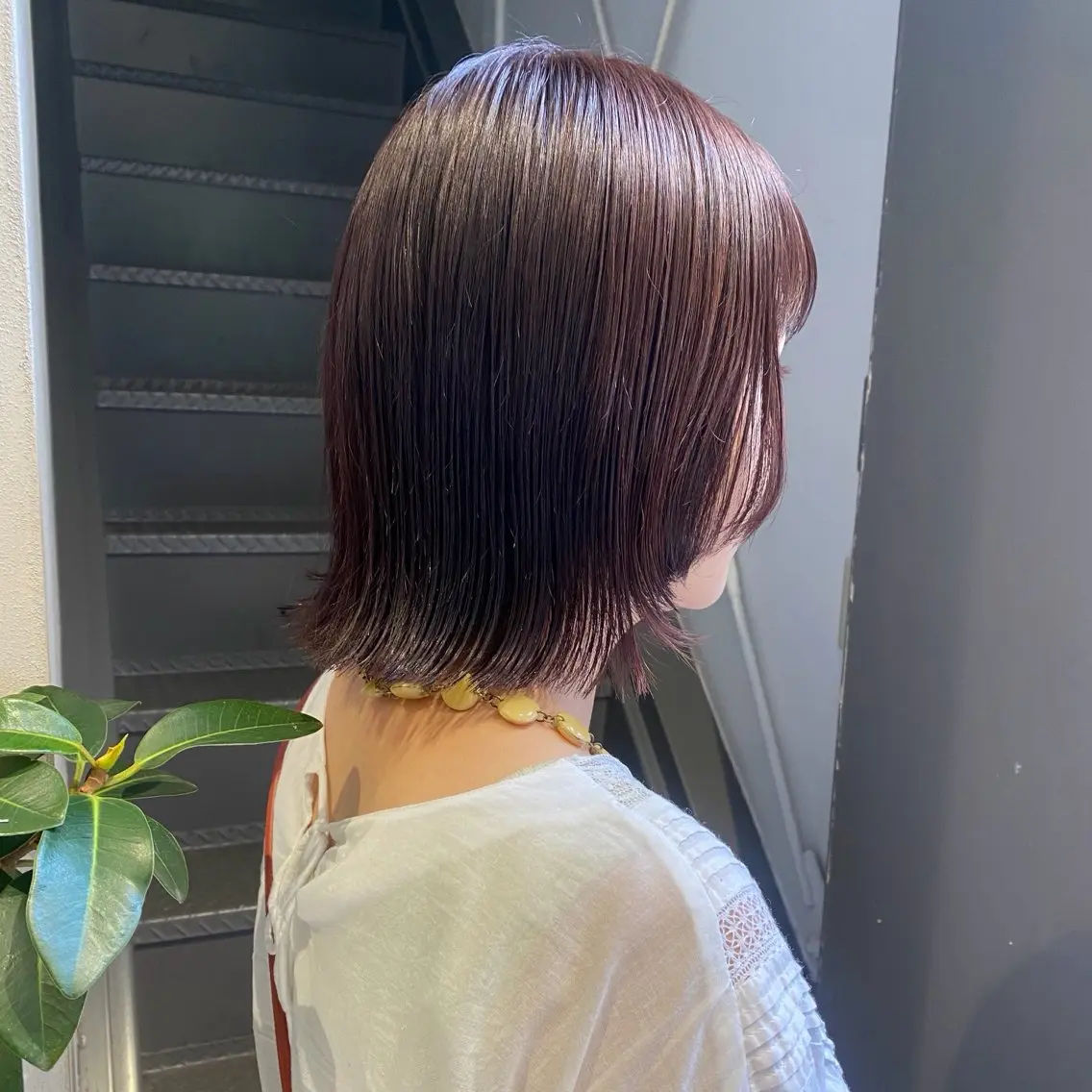 ミディアム カラー ヘアカラー HIBIKI / 透明感カラーのヘアスタイル