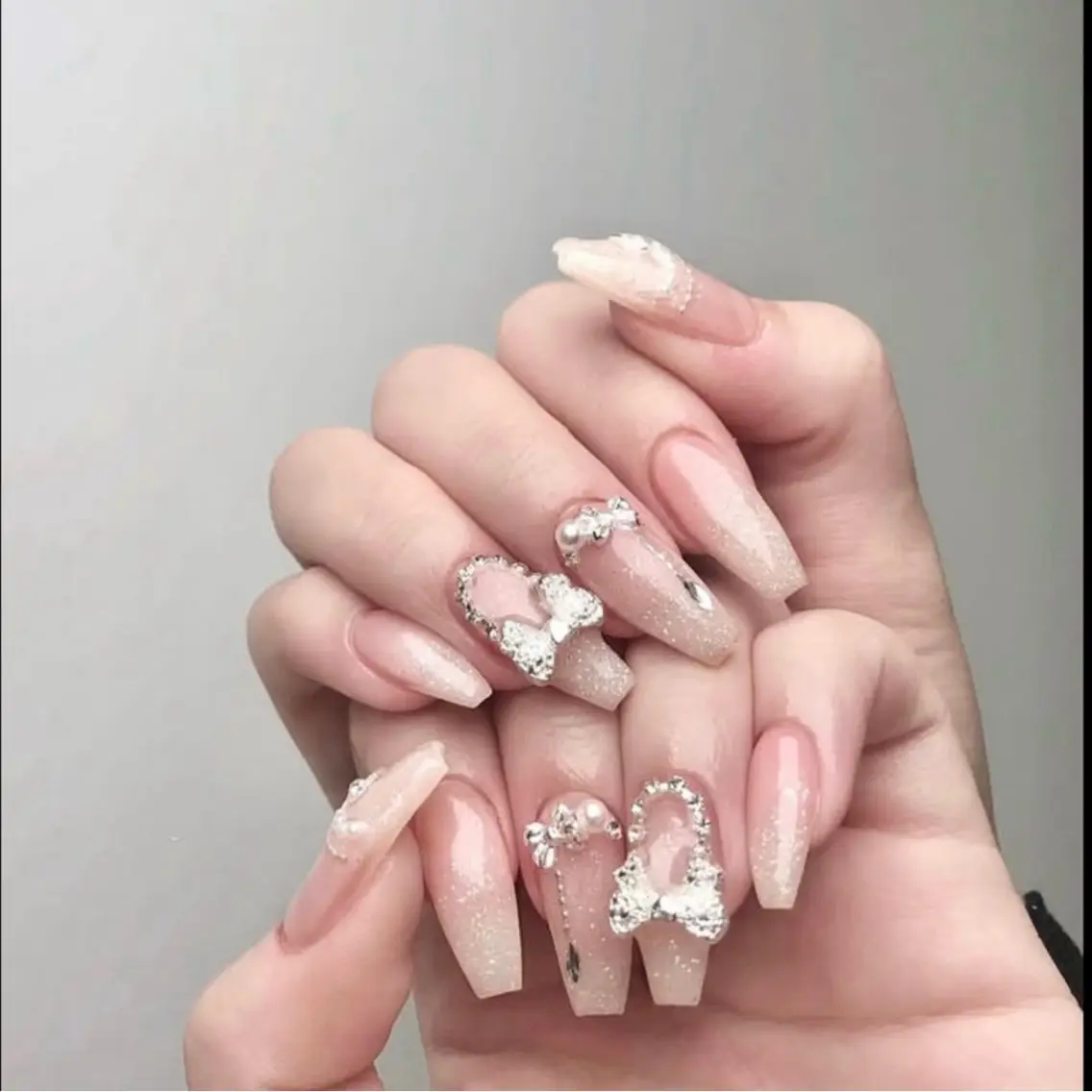 ネイル アートネイル フレンチネイル ジェルネイル グラデーション 韓国ネイル ハンドネイル Akina Nail 亀戸のネイルデザイン