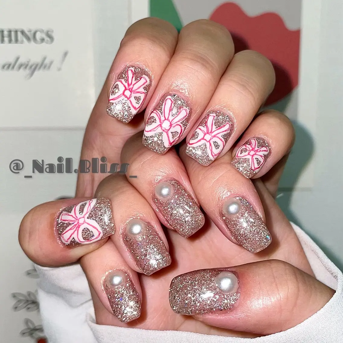 ネイル フラッシュネイル ラメ(グリッター) リボン ハンドネイル NAIL BLISSのネイルデザイン