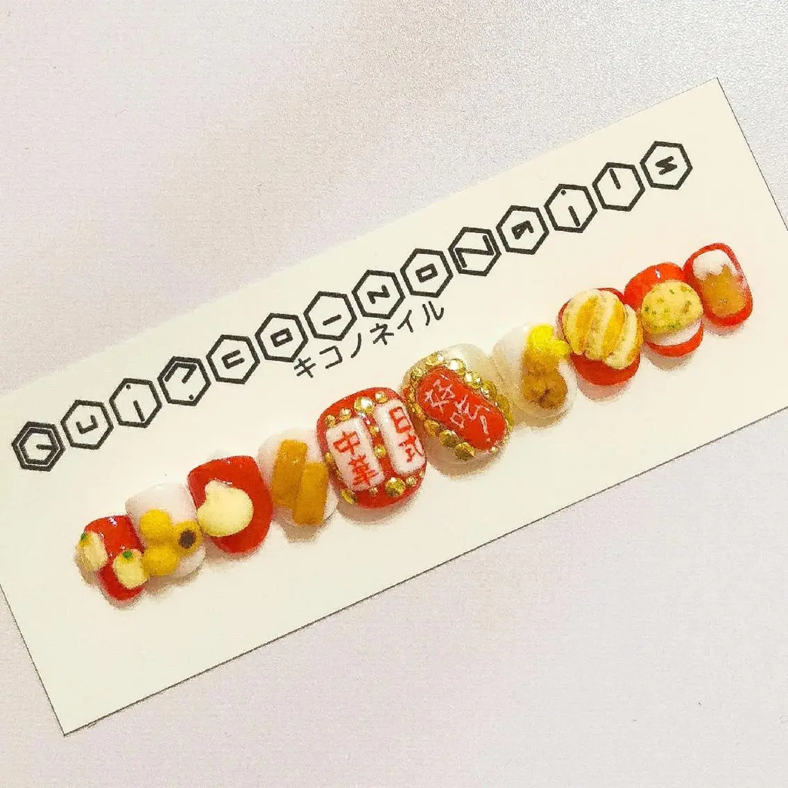 ネイルチップ制作の写真