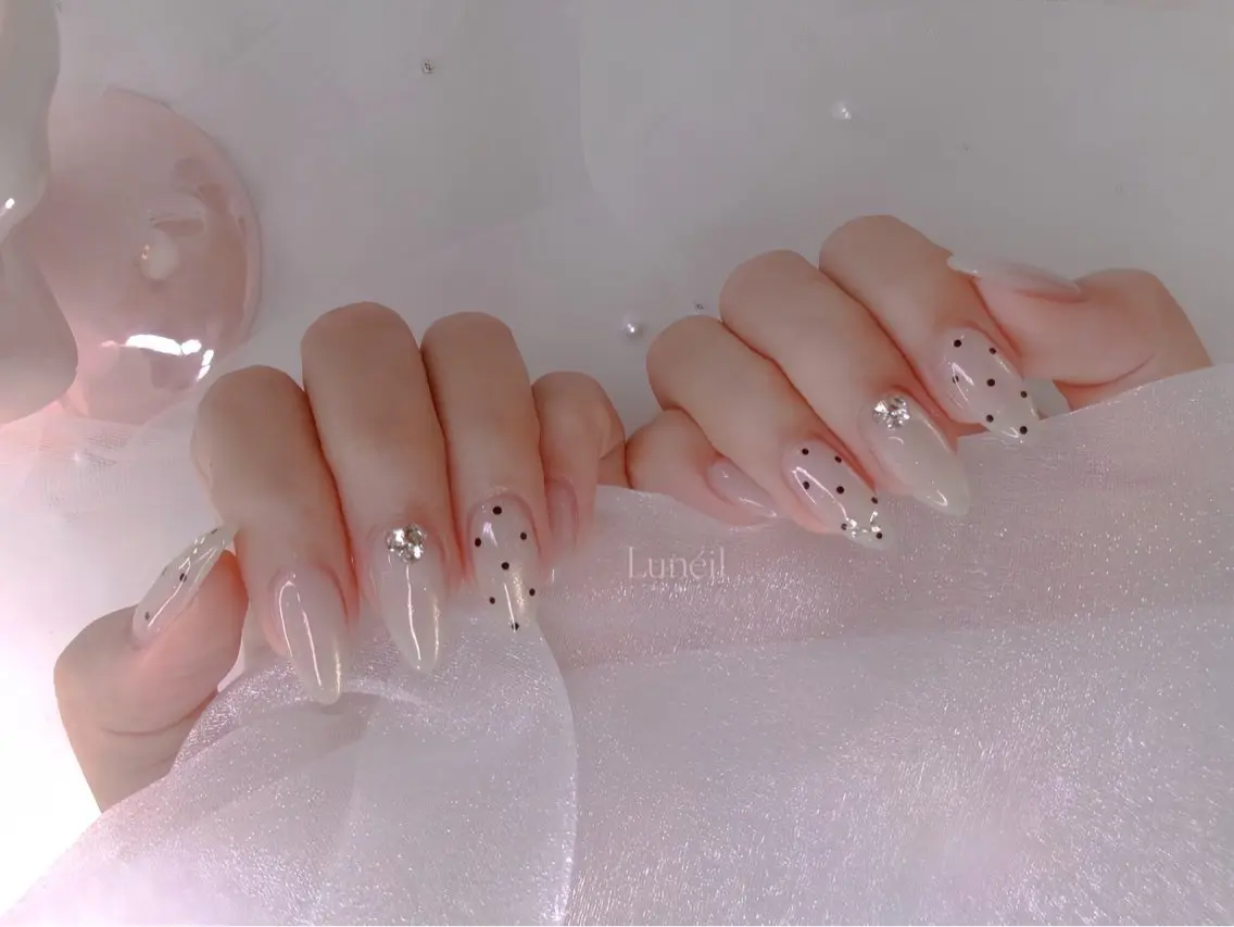 ネイル Luneil Sakuraのネイルデザイン