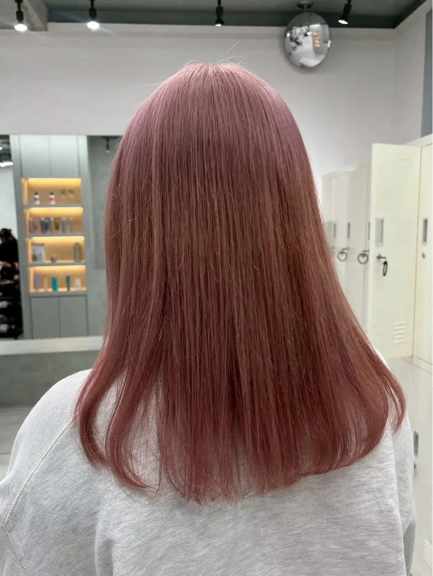 ロング カラー ハイトーンカラー🐬 えりかのヘアスタイル