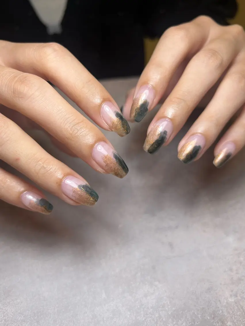ネイル ニュアンスネイル ハンドネイル twin. emiのネイルデザイン