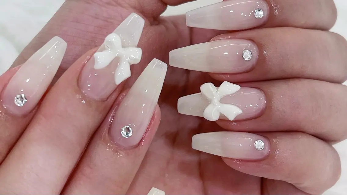 ネイル ハンドネイル FLYNail 梅田店のネイルデザイン