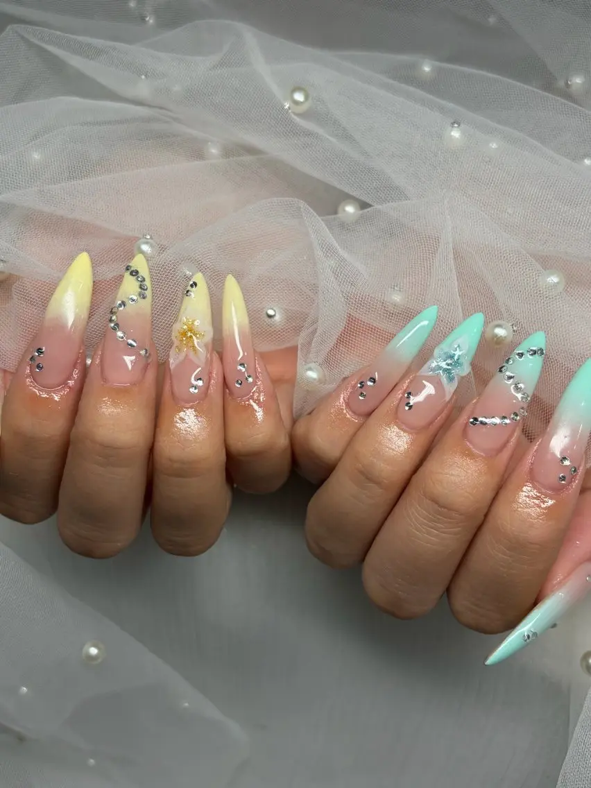 ネイル ハンドネイル Mermaid Nail saraのネイルデザイン