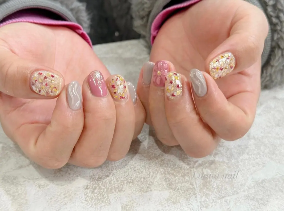 ショート ネイル 入学式 入学式 フラワーネイル ジェルネイル オフィスネイル Luana nail (ルアナネイル)のネイルデザイン
