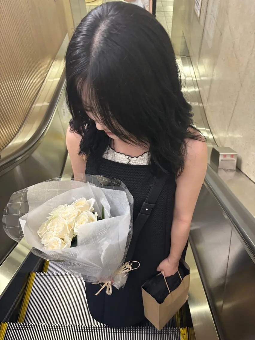 ミディアム カラー ブルーカラー 透明感カラー 玖須　綾音 /柔らかい海外ヘア♡のヘアスタイル
