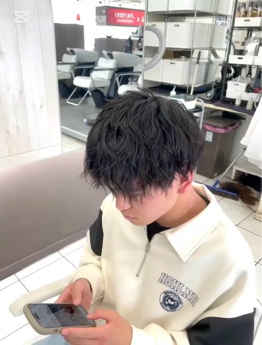パーマ カット パーマ 成瀬スパイラル パーマ清水大隼のヘアスタイル