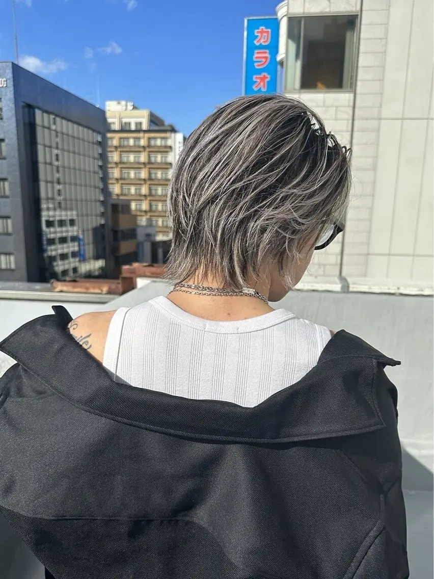 メンズ 韓国レイヤー外国人風 透明感カラー髪質改善のヘアスタイル