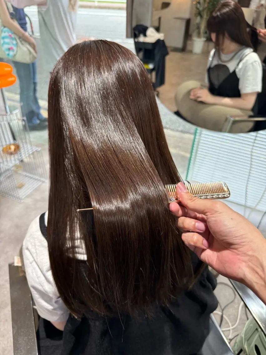 ロング カラー ヘアカラー トリートメント ヘッドスパ qpulaあいみ 透明感カラーのヘアスタイル