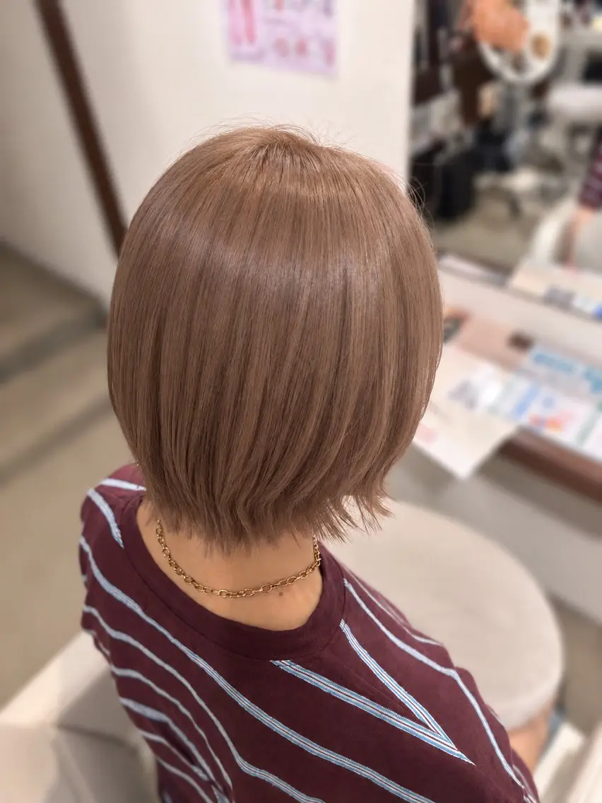 ショート カラー カット ヘアカラー トリートメント うる艶髪💛ྀི/ハ イトーン🌻/リンカのヘアスタイル