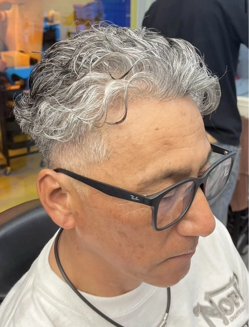 ミディアム カット パーマ 佐藤 良斗のヘアスタイル