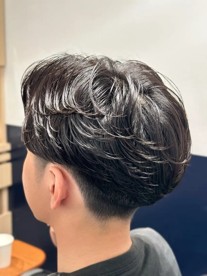 ショート パーマ 千葉弘平 🔥波巻き特化🔥のヘアスタイル