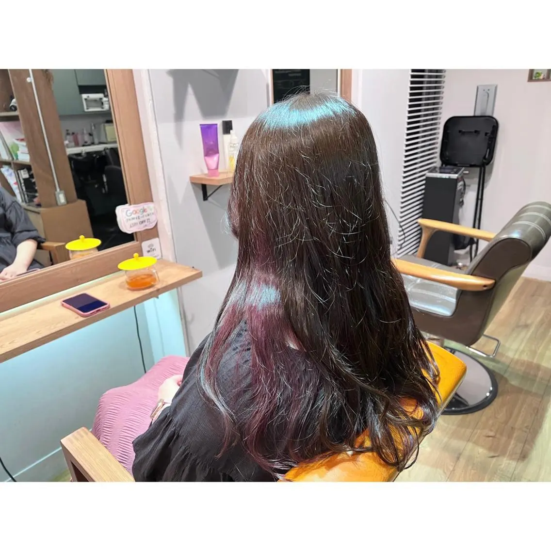ロング カラー アッシュ ピンクカラー バイオレットカラー ヘアカラー トリートメント ツキダテ ユイのヘアスタイル