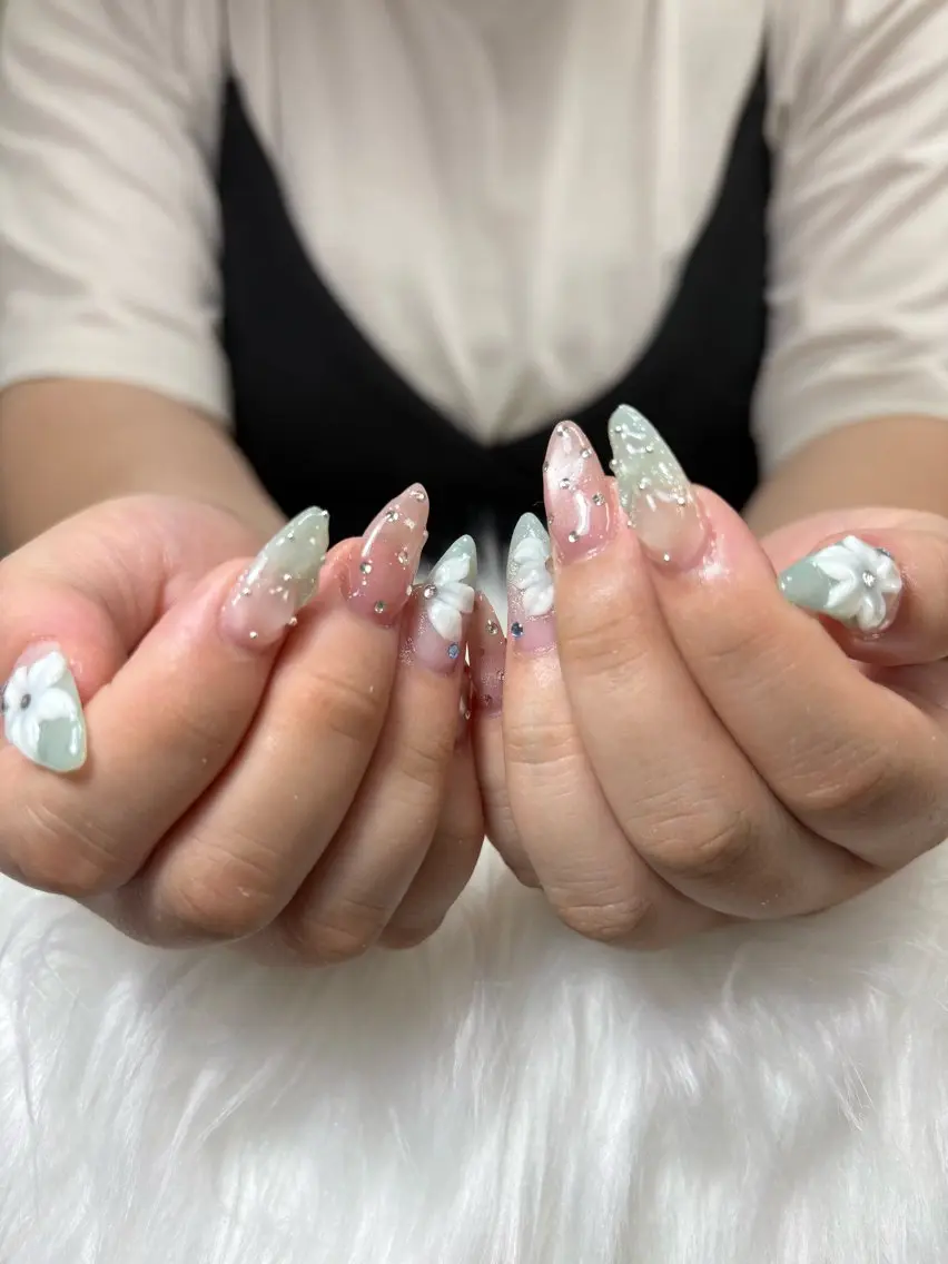 ネイル ハンドネイル avan nailのネイルデザイン