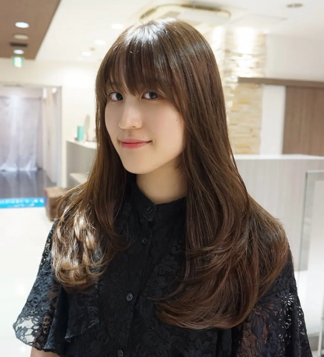 ロング 園田 萌華のヘアスタイル