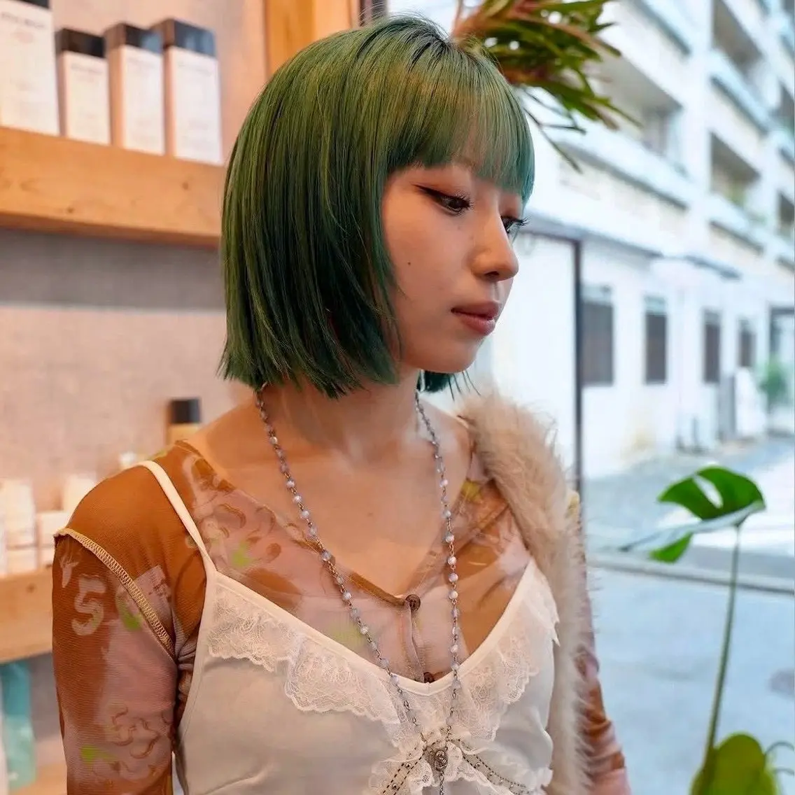ショート ヘアカラー miu🪅縮毛矯正 モデル募集のヘアスタイル