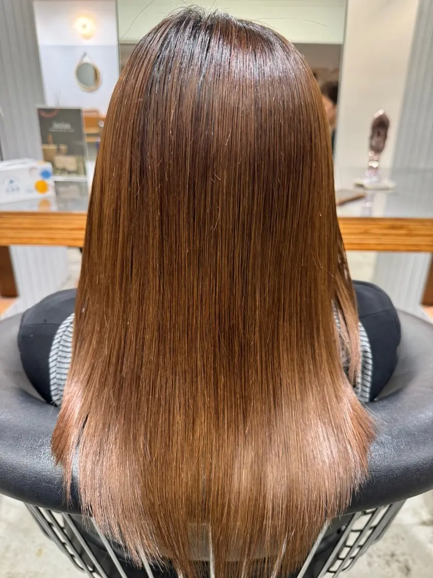 ロング 髪質改善 縮毛矯正 ROSTAR セイゴのヘアスタイル