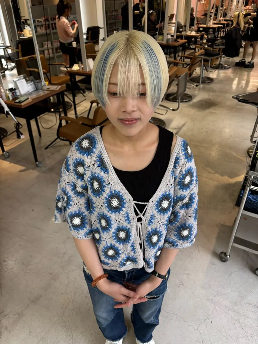 ショート カラー ヘアカラー トリートメント 元地雷系美容師🫶 RYUSEI🐈⬛のヘアスタイル