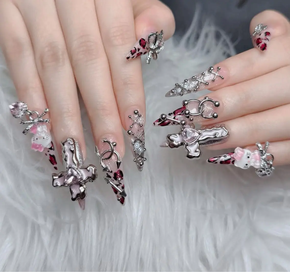 ネイル チークネイル 長さ出し フラッシュネイル フレンチネイル グラデーション ハンドネイル Lenie Nail Salonのネイルデザイン