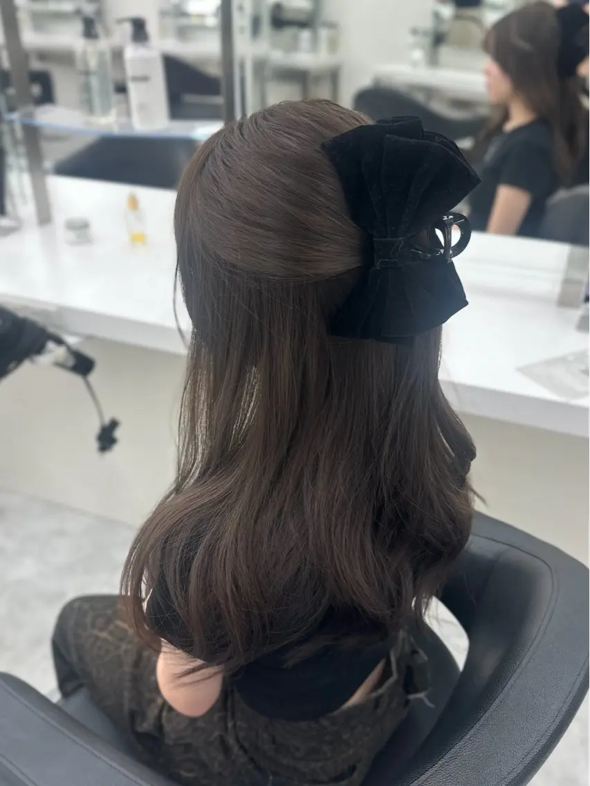 セミロング カラー カット ヘアカラー トリートメント ヘッドスパ ヘアセット 似合わせstyle ❤︎misaki❤︎のヘアスタイル